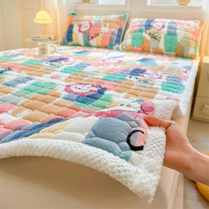 Jesensko-zimski komplet posteljine od mliječnog velura, anti-slip, za jednokrevetne i dvokrevetne krevete, s fleeceom, veličina 180x200-220 cm