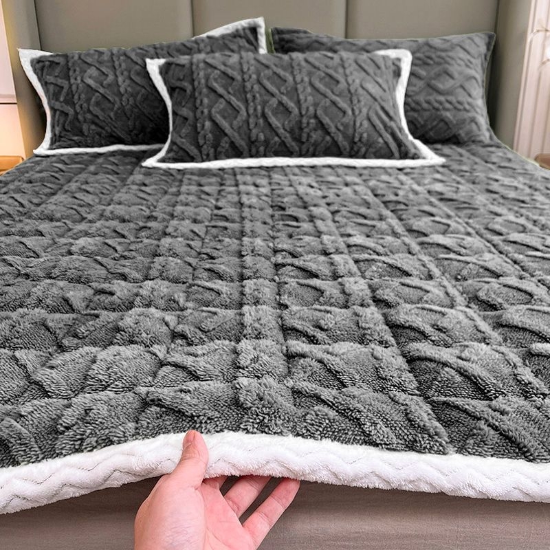 Jesensko-zimski komplet posteljine od mliječnog velura, anti-slip, za jednokrevetne i dvokrevetne krevete, s fleeceom, veličina 180x200-220 cm