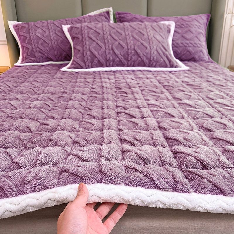 Jesensko-zimski komplet posteljine od mliječnog velura, anti-slip, za jednokrevetne i dvokrevetne krevete, s fleeceom, veličina 180x200-220 cm