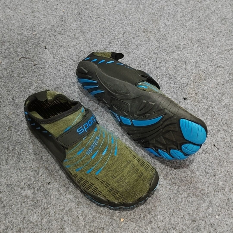 Vízi cipő — Gyorsan száradó, csúszásmentes, lélegző felső rész, elasztikus textil felsőrész, vulkanizált talp