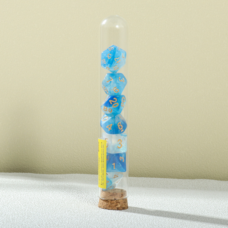 7-dijelni akrilni višefacetni set kockica za stolne RPG (D&D)