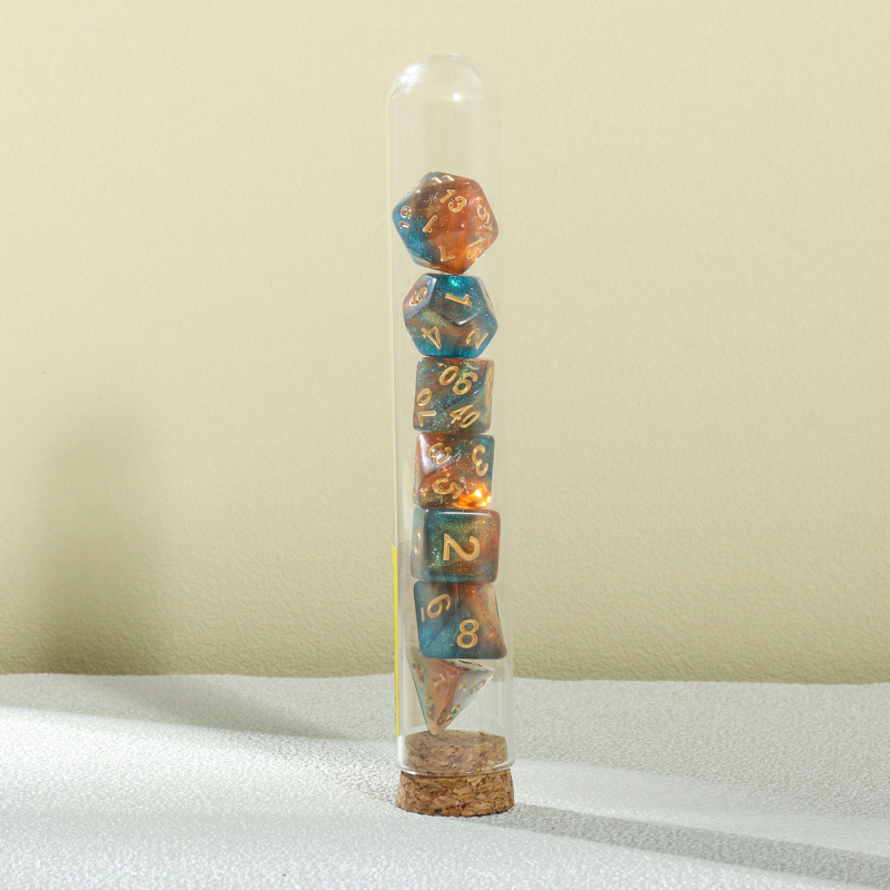 7-dijelni akrilni višefacetni set kockica za stolne RPG (D&D)