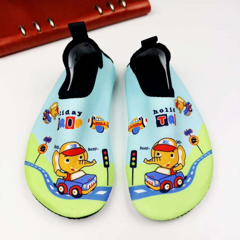 Gyerekeknek szánt folyó menti vízicipő, vágásvédelmi funkció, vastag talp, felsőrész nylon, belső pamut, talp természetes gumi