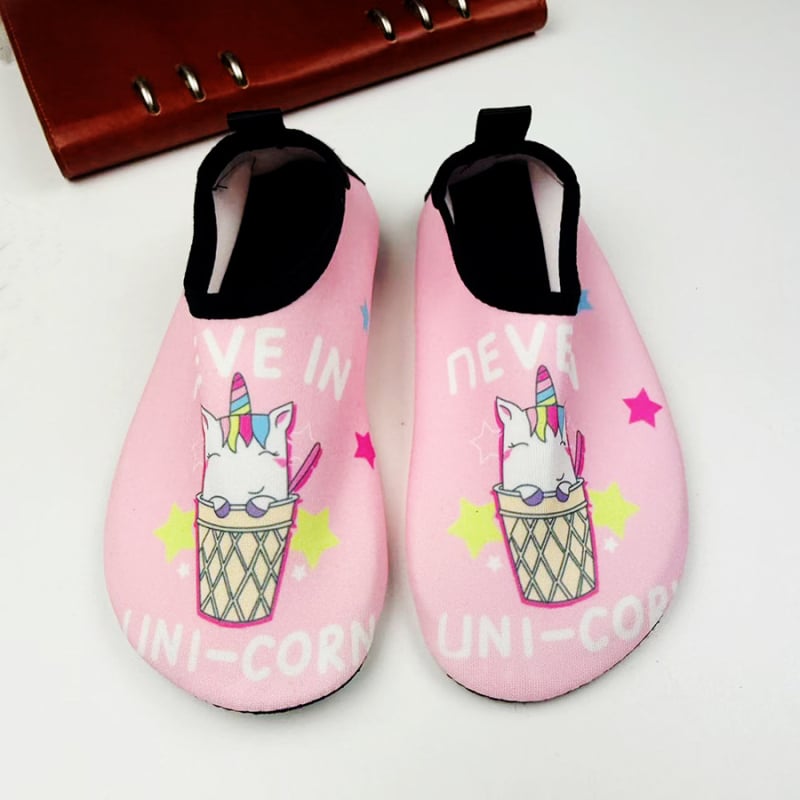 Gyerekeknek szánt folyó menti vízicipő, vágásvédelmi funkció, vastag talp, felsőrész nylon, belső pamut, talp természetes gumi