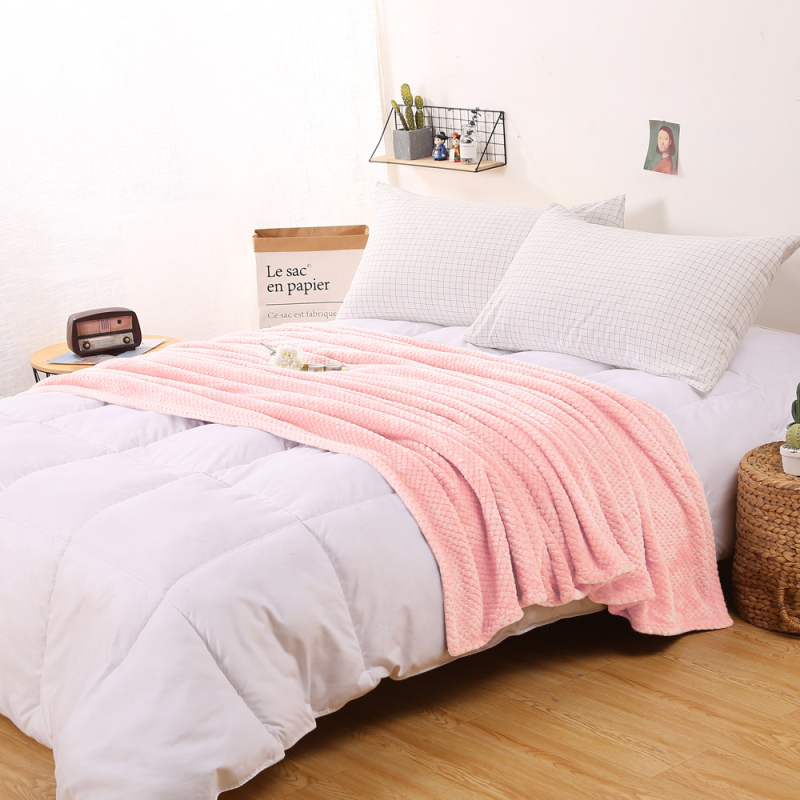 Koral fleece deka, poliester 300 g/m², proljeće-jesen, skupljanje 3-5%, prilagodljiva obrada