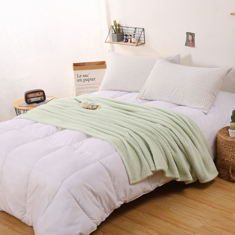 Koral fleece deka, poliester 300 g/m², proljeće-jesen, skupljanje 3-5%, prilagodljiva obrada