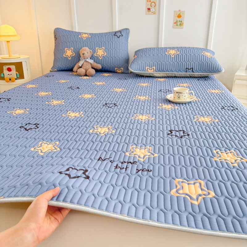 Trys dalių vėsinantis latex čiužinio rinkinys su spauda danga, sulankstomas bendrabutyje