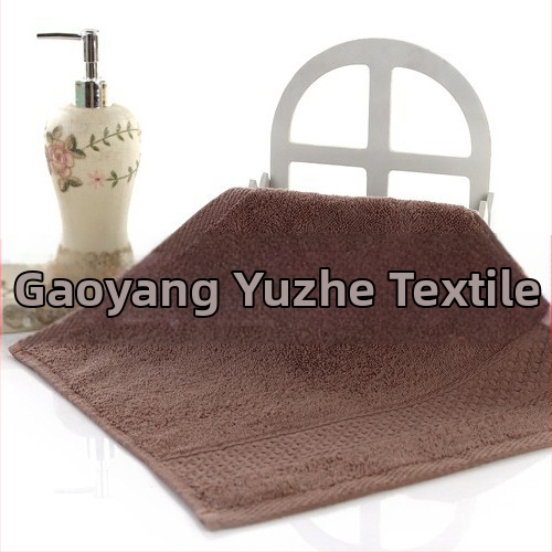 Cheer Fise kvadratinis rankšluostis vaikams ir kūdikiams, ilgųjų pluoštų medvilnė, Sirospun 32s, 40 g, siuvamas kraštas, su logotipu