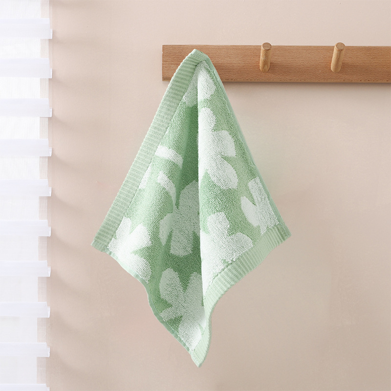 Medvilnės Jacquard kvadratinis rankšluostis, absorbcija 21–25 s, svoris 45 g, pritaikymas galimas