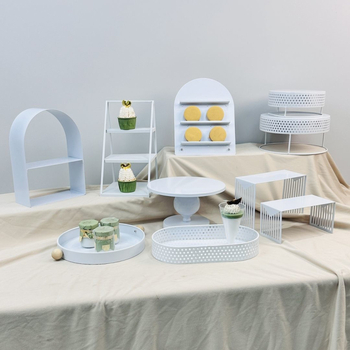 Esküvői és születésnapi desszert kiállító állvány, vas kivitel, egyszerű stílus