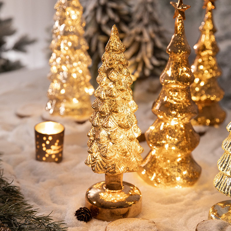 Jackie стъклена коледна елха — настолна осветена украса в европейски стил (Материал: стъкло; Марка: Jackie; Използване: настолна украса; Категория: коледна елха; IP: Не)