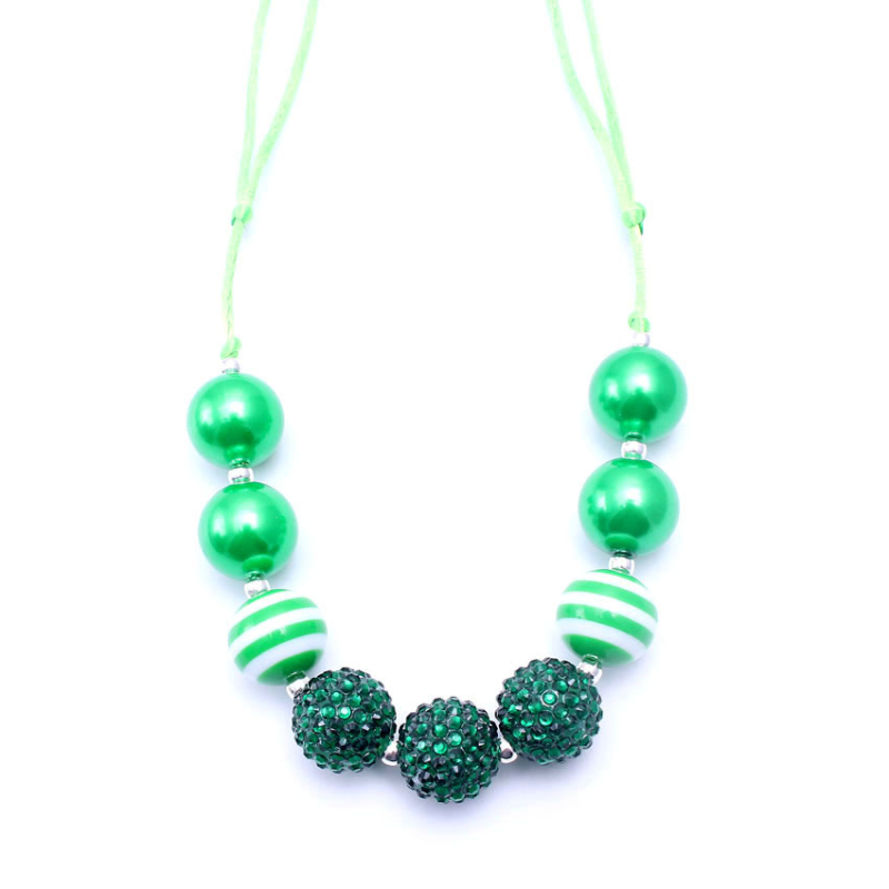 Gyermekeknek szóló nyaklánc - gyanta/plasztik gyöngyök, gyöngy lánc, állítható zsinór, egyedi csomagolás