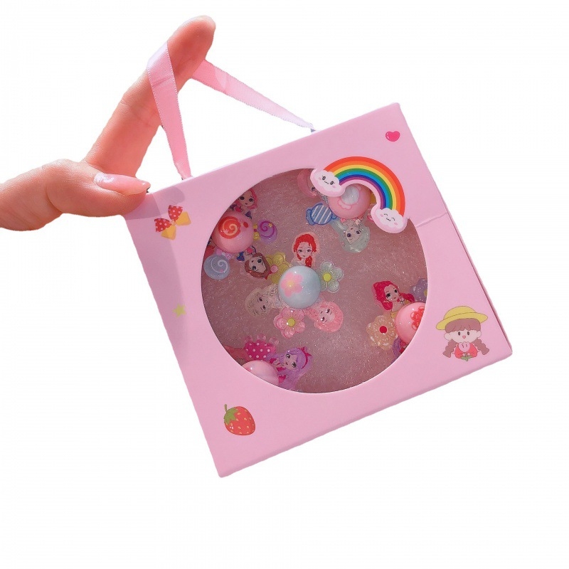 Gyermekeknek forgó gyűrű — műanyag/gyanta, rajzfilmszerű stílus, Lányos Hercegnő sorozat, logó nyomtatás lehetősége