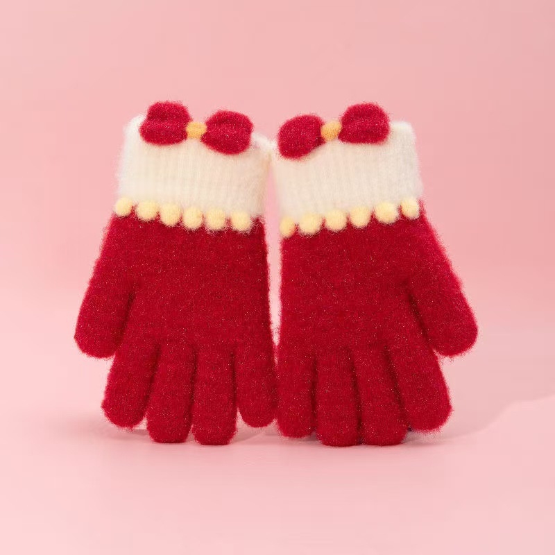 Vaikų žieminės pirštinės mergaitėms — šiltos, su fleece pamušalu, megzti jacquard raštu, princų stilius, penkių pirštų dizainas, elastinis rankogalis, 4–8 m