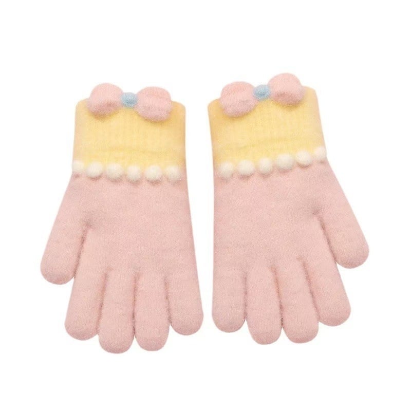 Vaikų žieminės pirštinės mergaitėms — šiltos, su fleece pamušalu, megzti jacquard raštu, princų stilius, penkių pirštų dizainas, elastinis rankogalis, 4–8 m