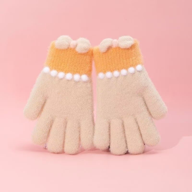 Vaikų žieminės pirštinės mergaitėms — šiltos, su fleece pamušalu, megzti jacquard raštu, princų stilius, penkių pirštų dizainas, elastinis rankogalis, 4–8 m