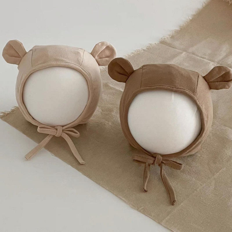 Šešir za bebe s zaštitom uha i velikim obodom (100% Tencel Lyocell, 0–6 mjeseci, proljeće 2025)