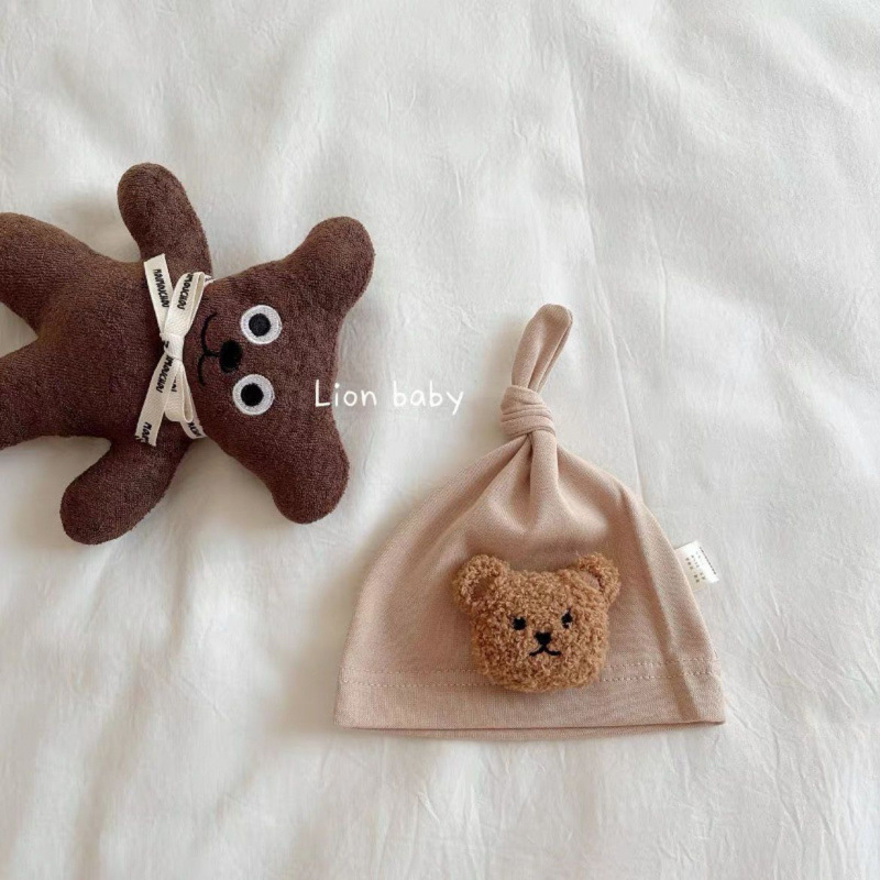 Šešir za bebe s zaštitom uha i velikim obodom (100% Tencel Lyocell, 0–6 mjeseci, proljeće 2025)