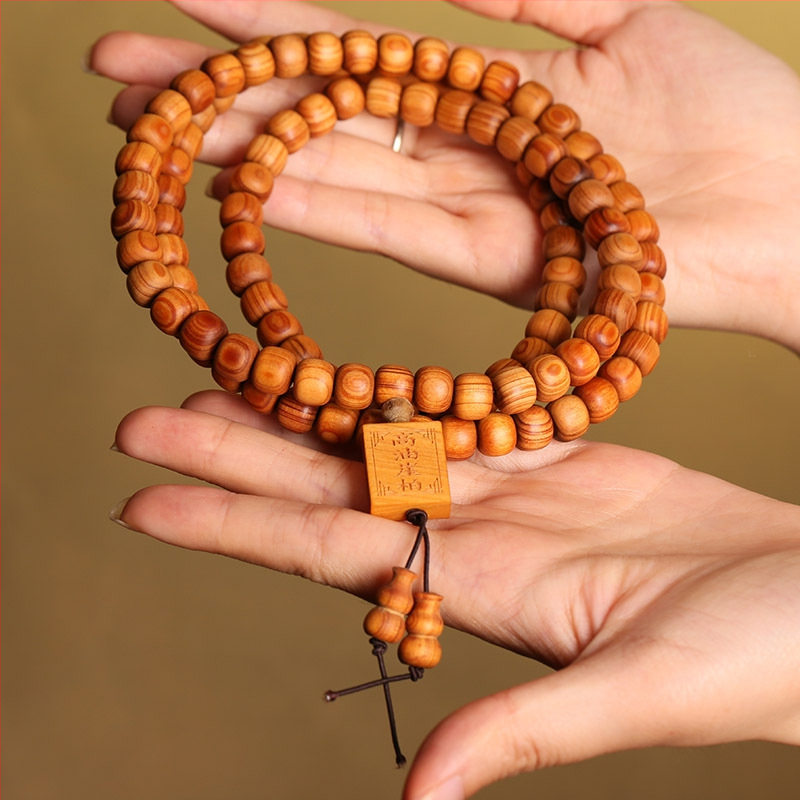 Thuja käevõru – retro stiil, unisex, käsitöö, 108 helmest