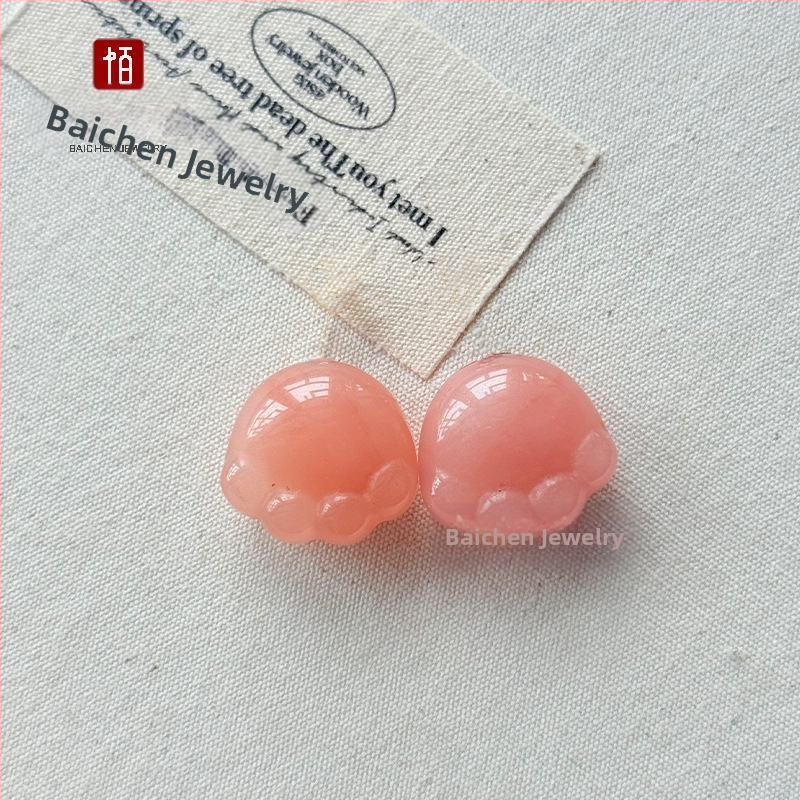 Dabas jads kulons, ģeometriska forma, slīpēts un polēts