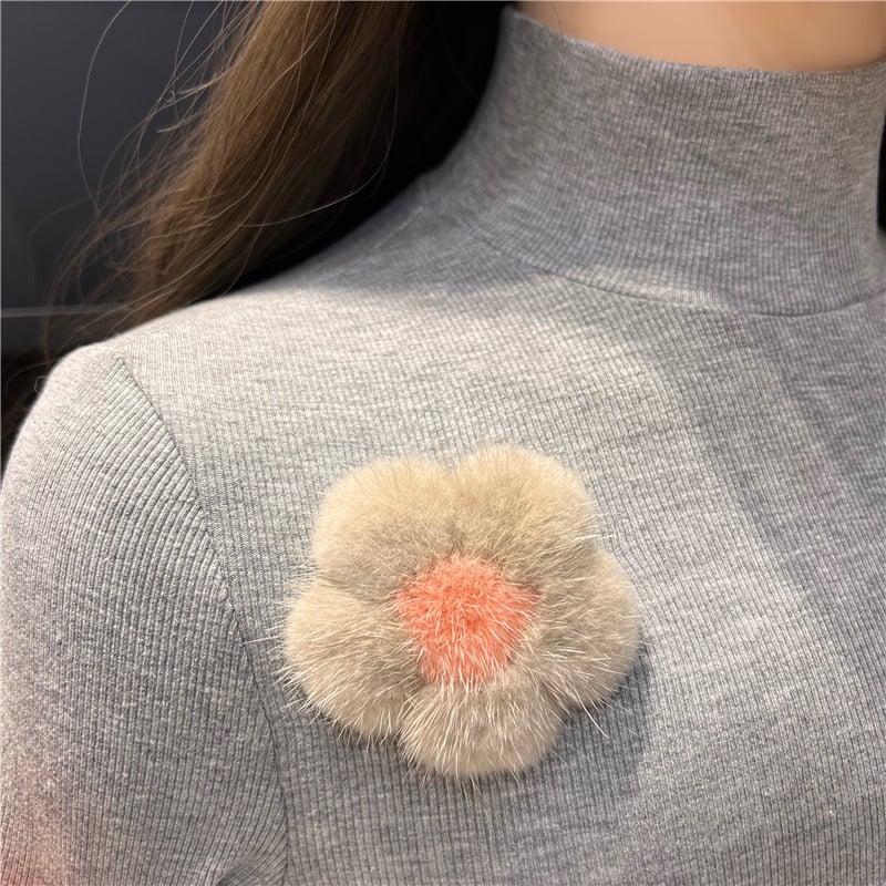 Χειροποίητη καρφίτσα από γούνα μίνκ σε σχήμα μικρού λουλουδιού, διακοσμητικό αξεσουάρ για πουλόβερ και σακίδιο, unisex