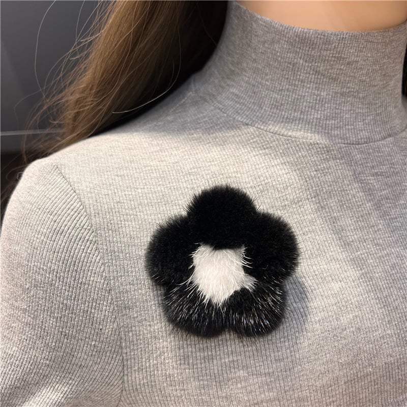 Χειροποίητη καρφίτσα από γούνα μίνκ σε σχήμα μικρού λουλουδιού, διακοσμητικό αξεσουάρ για πουλόβερ και σακίδιο, unisex