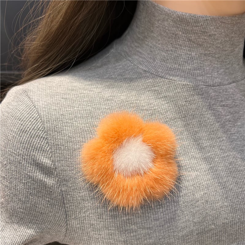Χειροποίητη καρφίτσα από γούνα μίνκ σε σχήμα μικρού λουλουδιού, διακοσμητικό αξεσουάρ για πουλόβερ και σακίδιο, unisex