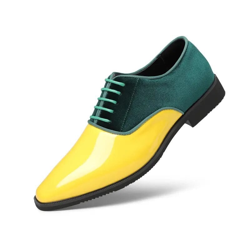 Pantofi de afaceri formali pentru bărbați, din piele, ușori, la modă, casual, stil britanic, pantofi versatili din piele lăcuită cu vârful pătrat, pantofi de nuntă pentru miri