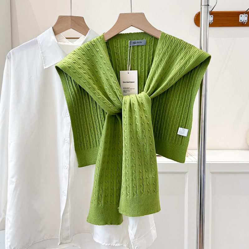 Kötött sál, monokróm minta, 45 cm szélesség, melegen tart