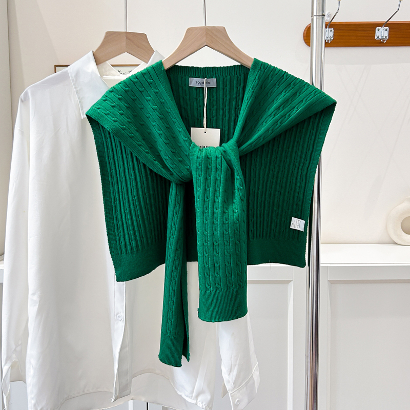 Kötött sál, monokróm minta, 45 cm szélesség, melegen tart