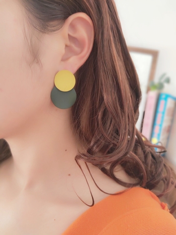 Korėjietiško stiliaus retro stiliaus auskarai, matinio geometrinio rašto, mieli, lopiniai, spalvą blokuojantys, elegantiški, paprasti, užsukami auskarai