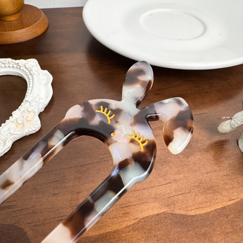 Hajcsat ecetsav lemezből, pillangó mintával, felület spray-festett, rögzítés típus: grip, beépítés nélküli, elegáns stílus — Duowei