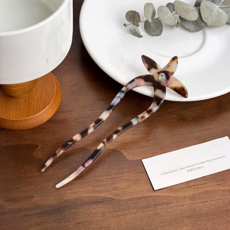 Hajcsat ecetsav lemezből, pillangó mintával, felület spray-festett, rögzítés típus: grip, beépítés nélküli, elegáns stílus — Duowei