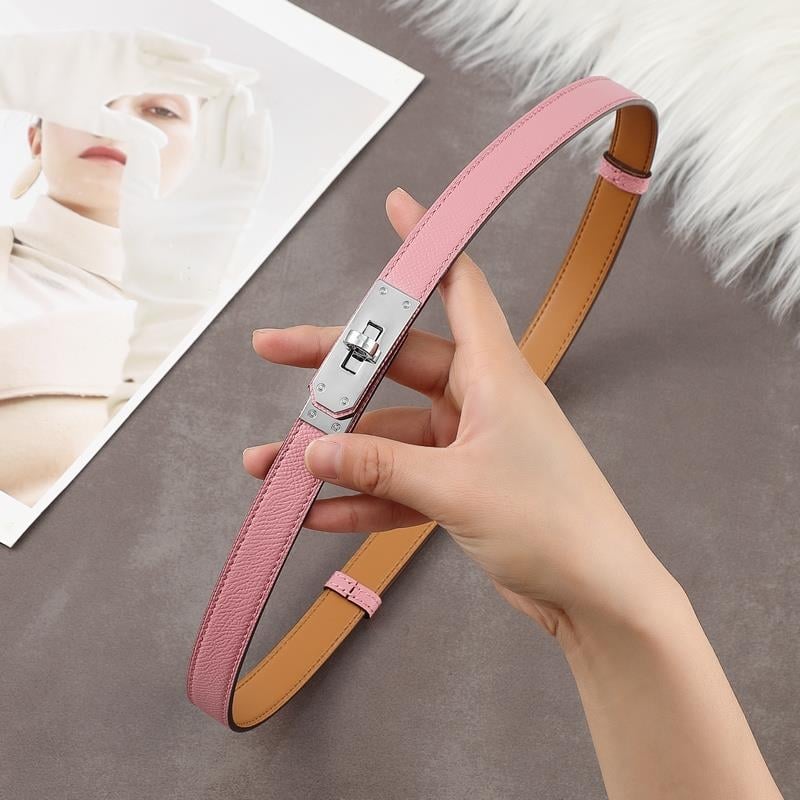 Kelly női öv valódi bőrből | első osztályú tehénbőr; övcsat anyaga: ötvözet; záródás: csattal; szélesség kevesebb, mint 2 cm; stílus: üzleti, elegáns, univerzális