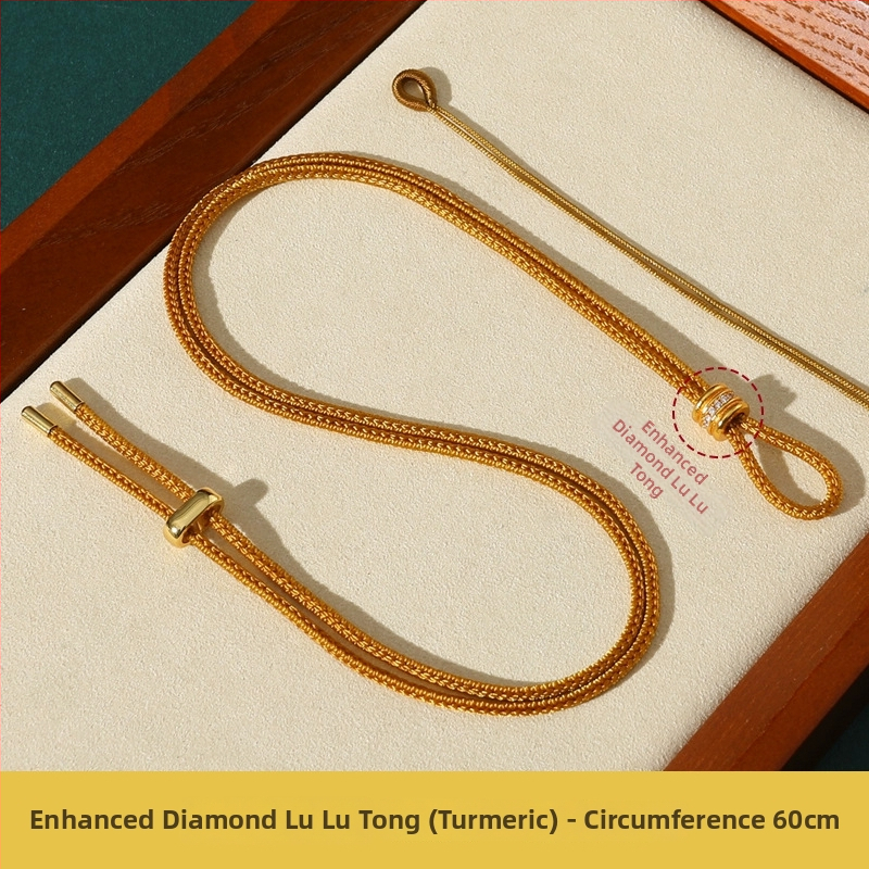 Rankų mezginiai jadeito pakabukas su virvele, su aštuonių lobynų kompasu, taikos motyvu ir moliūgo akcentu (Kilmė: Lianyungang; Medžiaga: medvilnė ir linas; Apdorojimas: rankinis mezginys)