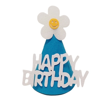 Vaikų gimtadienio skrybėlė iš filco – šventinis stilius, rekvizitai vietos dekoracijai