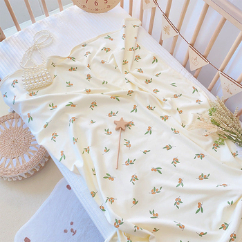 Uus sünnitusjärgne mähkimispled, kerge kõikide aastaaegade jaoks sünteetiliste kiudude tekk, kaasaegne minimalistlik stiil