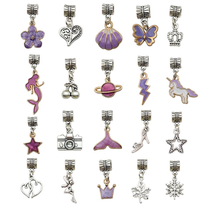 DIY gyerekeknek karkötőgyöngy készlet, elektroplattolt felületű vegyes anyagú gyöngyökkel és rajzfilmfigurás charmokkal