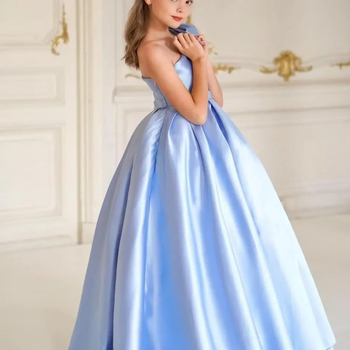 Μονόωμο σατέν φόρεμα κοριτσιού με φιόγκο, πριγκιπικό Στυλ, μακρύ φόρεμα για παιδιά 3–8 ετών (σατέν 90% ινών αιθυλενίου· επένδυση: πολυεστέρας)