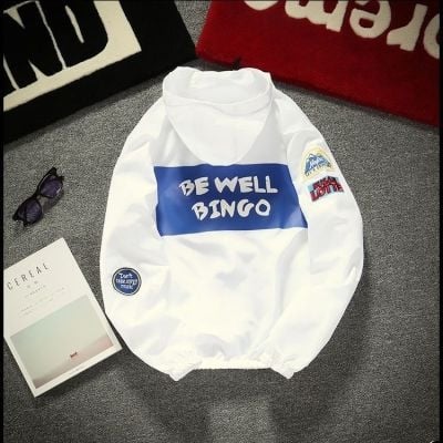 Vyrinė striukė su gobtuvu, lauko saulės apsauga SPF 90, laisvas kirpimas, 100% poliesteris, lengvai kvėpuojanti, daugybė kišenių