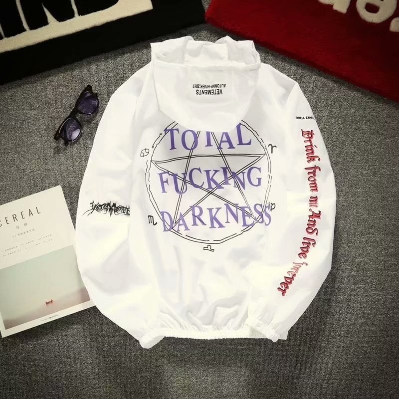 Vyrinė striukė su gobtuvu, lauko saulės apsauga SPF 90, laisvas kirpimas, 100% poliesteris, lengvai kvėpuojanti, daugybė kišenių