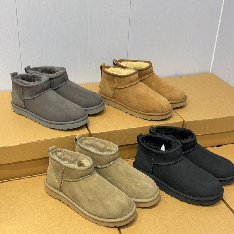 Žiemos sniego bateliai su kailio ir odos viršutine dalimi, viduje megzti vilnos įdėklai, EVA padas, platforma, slip-on