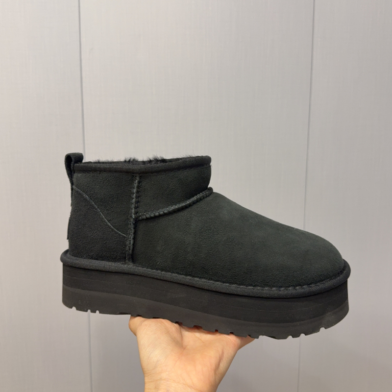 Žiemos sniego bateliai su kailio ir odos viršutine dalimi, viduje megzti vilnos įdėklai, EVA padas, platforma, slip-on