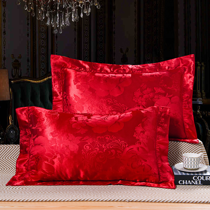 Fețe de pernă satin jacquard brodată, modal 60%, vopsire reactive, stil lux ușor