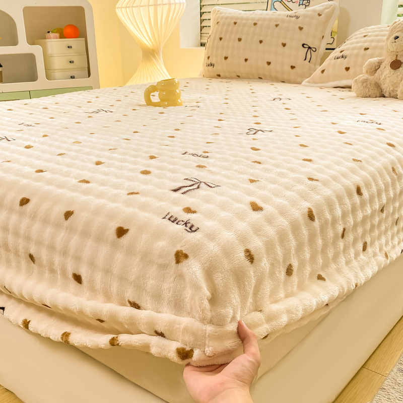 Zimski debeli mliječni velur prekrivač za krevet, srčani uzorak, 100% pamuk, 1.5-2.0 kg, nordijski stil