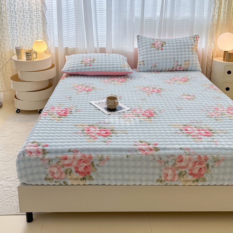 Set od tri dijela: napinjajuće plahte od mliječnog velura s floralnim uzorkom, debeli, za krevet 1,8 m