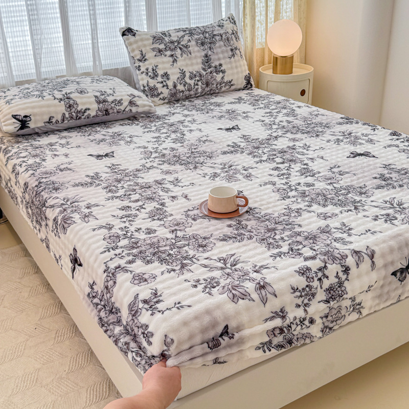 Set od tri dijela: napinjajuće plahte od mliječnog velura s floralnim uzorkom, debeli, za krevet 1,8 m