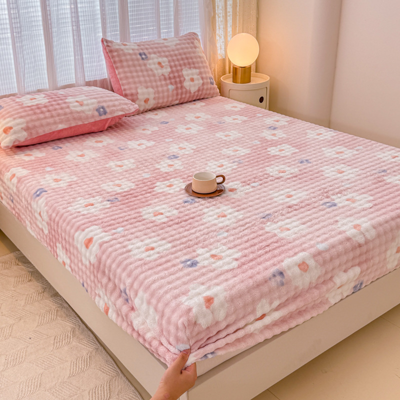 Set od tri dijela: napinjajuće plahte od mliječnog velura s floralnim uzorkom, debeli, za krevet 1,8 m