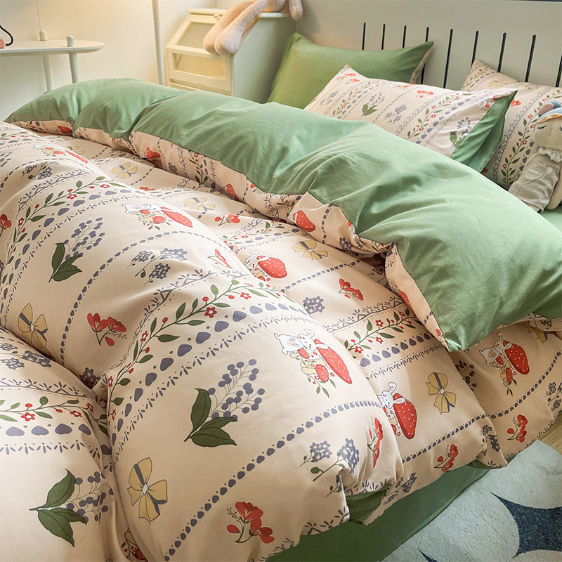 Antklodės užvalkalas - augalų ir gėlių raštas; tie-dye atspaudas; 100% kitos medžiagos; audinio svoris 500–800 g