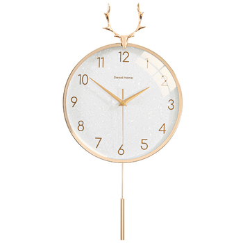 Zidni sat u nordijskom stilu s laganim luksuzom — okruglo metalno kućište, kvarcni mehanizam s tiho hodom (sweep), napajanje baterijom, jednostrana projekcija, mogućnost tiska logotipa